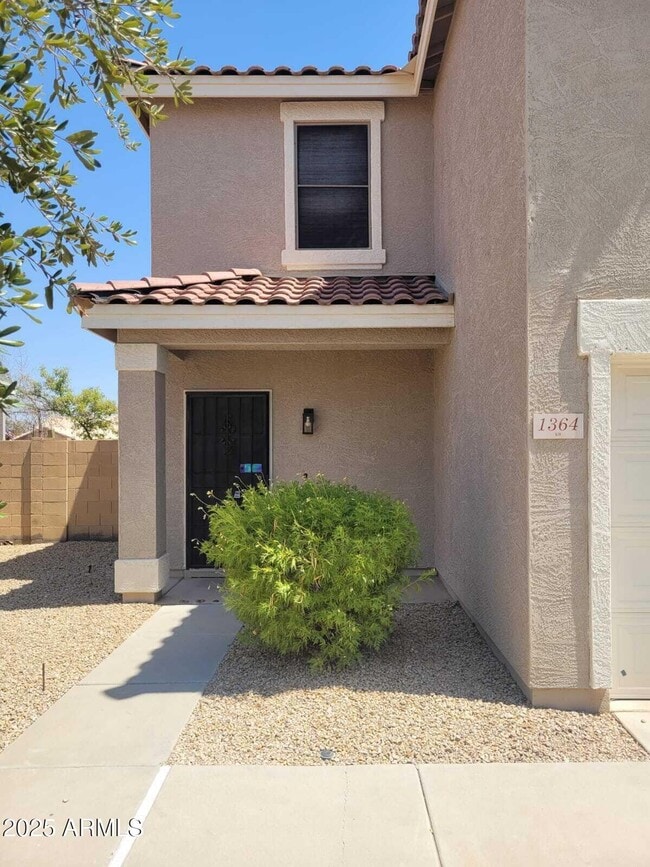 1364 S Wagon Wheel Ct in Chandler, AZ - Building Photo - Building Photo