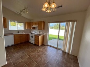 1419 W Coral Dr in Coeur d'Alene, ID - Building Photo - Building Photo