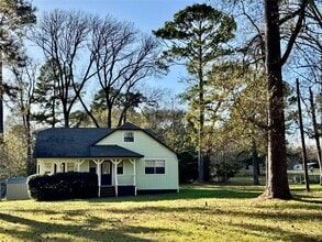 504 Timber Bay Dr in Trinity, TX - Building Photo - Building Photo