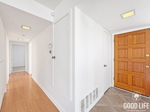 355 Patten St in San Diego, CA - Building Photo - Building Photo