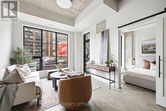 56 Bayswater Ave in Ottawa, ON - Building Photo - Building Photo