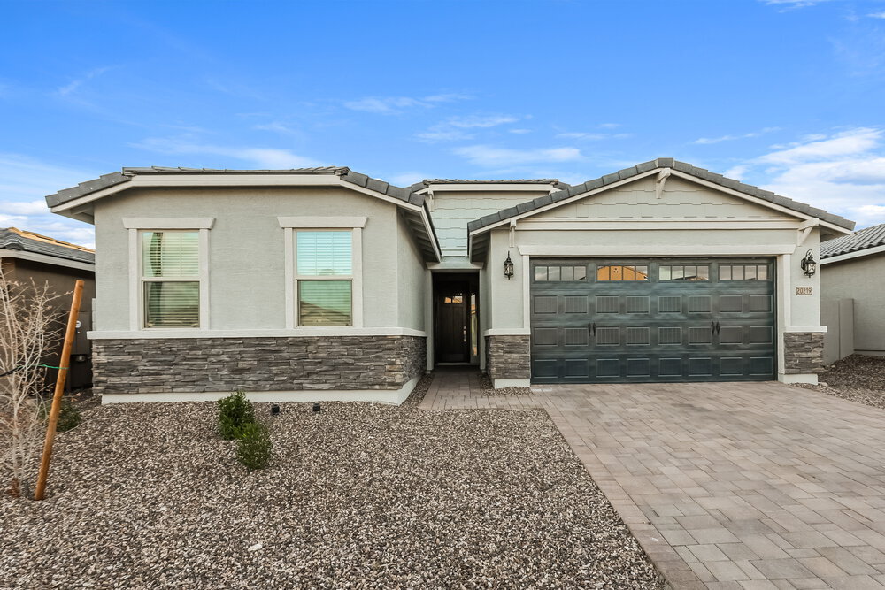 20219 W Palo Verde Dr in Litchfield Park, AZ - Building Photo