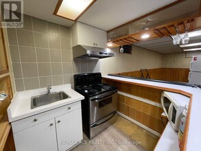 271 Braymore Blvd in Toronto, ON - Building Photo - Building Photo
