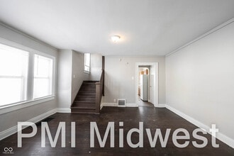 3139 Guilford Ave in Indianapolis, IN - Foto de edificio - Building Photo