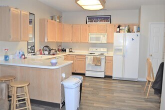 389 Belmont Pl in Provo, UT - Building Photo - Building Photo