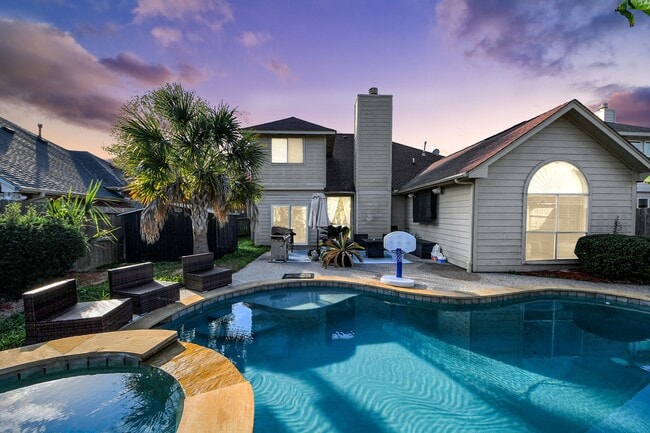 property at 17618 Fairgrove Park Dr