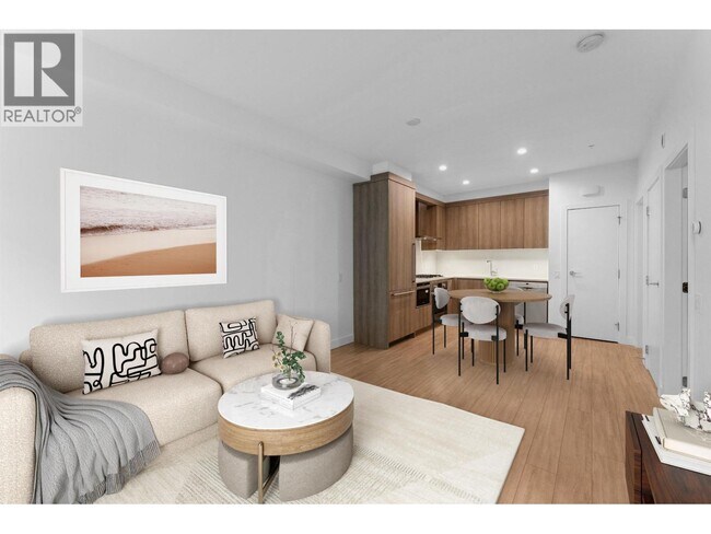 2060 Curling Rd in North Vancouver, BC - Building Photo - Building Photo