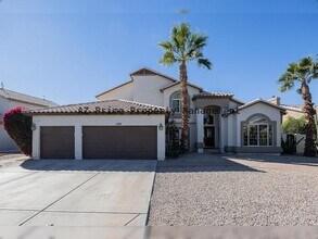 1767 W Redfield Rd in Gilbert, AZ - Building Photo - Building Photo