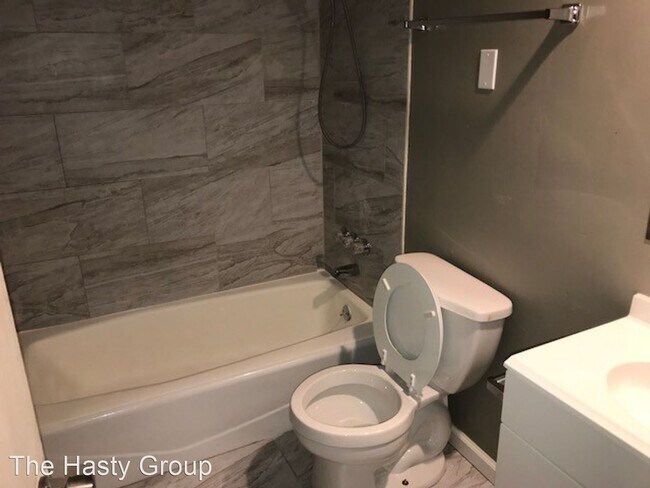 111 Cambridge St photo'