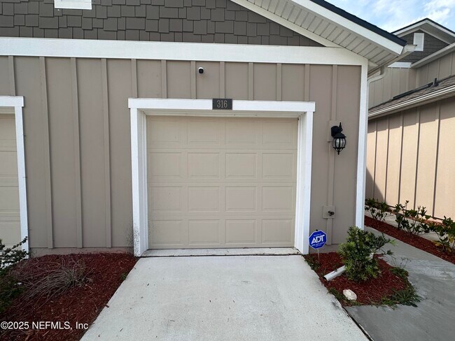 316 Pistachio Pl in Jacksonville, FL - Building Photo - Building Photo
