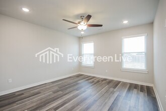 341 N Mojave St in Farmington, AR - Building Photo - Building Photo