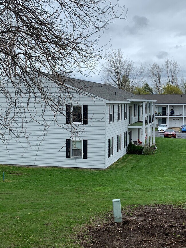 14 Terrace West Way Apartments and Nearby Plattsburgh Apartments For Rent Plattsburgh, NY