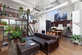 659 Auburn Ave NE in Atlanta, GA - Building Photo - Building Photo
