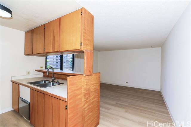 1441 Piikoi St in Honolulu, HI - Building Photo - Building Photo