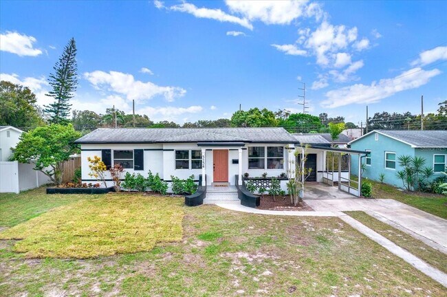 5134 8th Ave N in St. Petersburg, FL - Building Photo - Building Photo