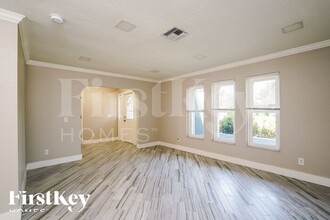 905 SE 26th Terrace in Cape Coral, FL - Building Photo - Building Photo