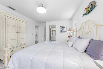 310 SE 47th St in Cape Coral, FL - Building Photo - Building Photo