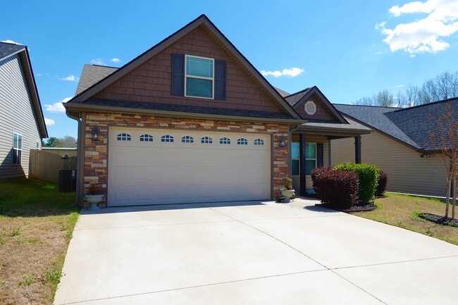 343 Aniken Cir in Boiling Springs, SC - Building Photo - Building Photo