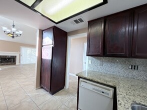 4417 Anatone Dr in Las Vegas, NV - Building Photo - Building Photo