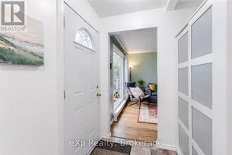 332 Scottsdale Dr in Guelph, ON - Building Photo - Building Photo