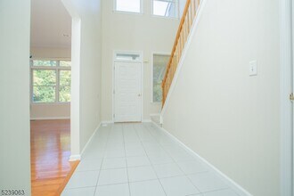 572 Old Dover Rd in Morris Plains, NJ - Building Photo - Building Photo