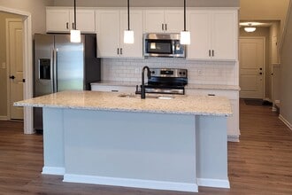 3441 Alder Ave in Uniontown, OH - Building Photo - Building Photo