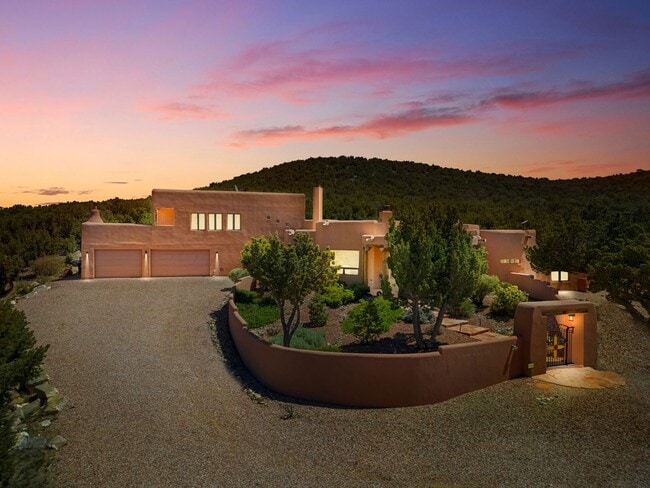 28 Canon Escondido in Sandia Park, NM - Foto de edificio - Building Photo