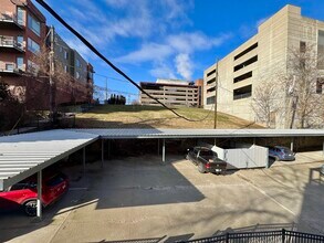 4436 Mill Creek Pkwy in Kansas City, MO - Building Photo - Building Photo