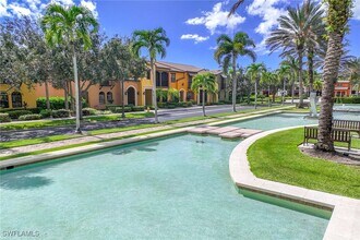 9076 Rialto St in Naples, FL - Building Photo - Building Photo