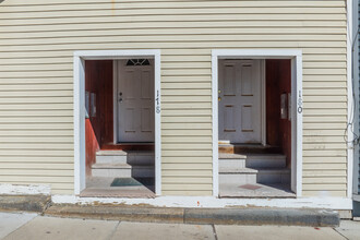 174-180 Maverick St in Boston, MA - Building Photo - Building Photo
