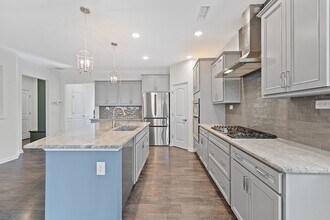 460 Young Landing Ct in Cary, NC - Building Photo - Building Photo