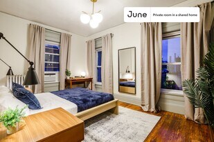 Room in Shared 4 bed/1 bath home, Unit D in New York, NY - Building Photo