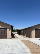112 S Avenue B in Yuma, AZ - Foto de edificio - Building Photo