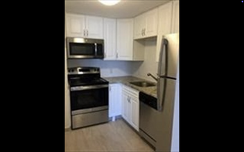 90 Ocean Ave, Unit #409 in Revere, MA - Building Photo - Building Photo