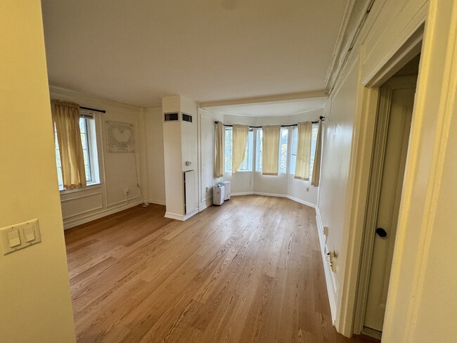 20 Chapel St in Brookline, MA - Building Photo - Building Photo