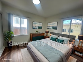 622 E 97th St in Inglewood, CA - Building Photo - Building Photo