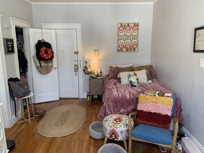 220 Kelton St, Unit 1 in Boston, MA - Building Photo - Building Photo