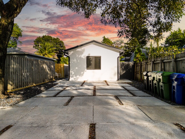 1126 NW 4th Ave in Fort Lauderdale, FL - Building Photo - Building Photo