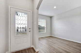 9351 Aniston Blf in Converse, TX - Building Photo - Building Photo