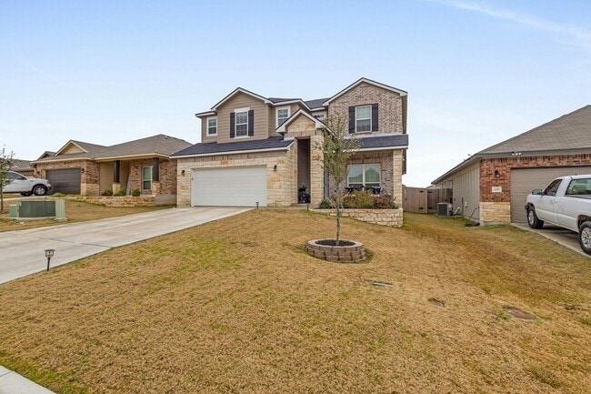 property at 2221 Clove Ct