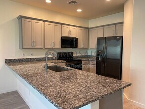 4058 E Erie St in Gilbert, AZ - Building Photo - Building Photo