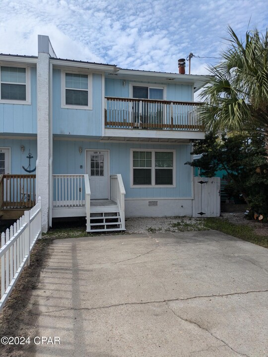 5609 Beach Dr in Panama City Beach, FL - Building Photo