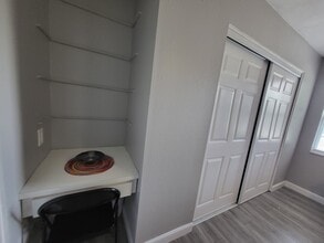 5624 Lime Way in Seminole, FL - Building Photo - Building Photo