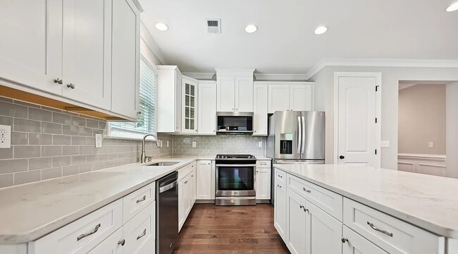 property at 2760 Berkhamstead Cir