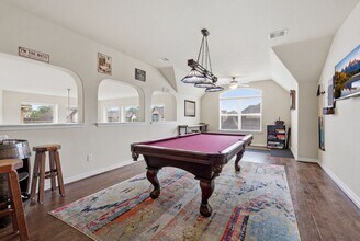 24534 Jenns Creek Ct in Spring, TX - Foto de edificio - Building Photo