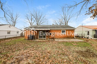 5679 Tall Oaks Dr in Milford, OH - Building Photo - Building Photo