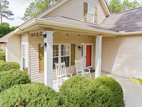 490 Sheldon Rd in Southern Pines, NC - Building Photo - Building Photo