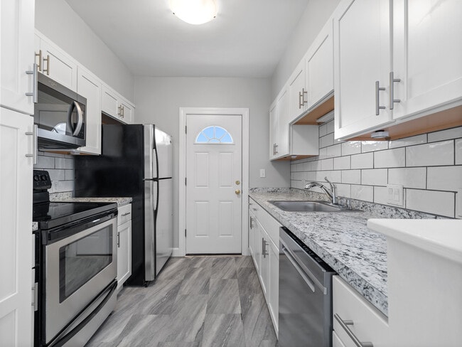 16 Windsor Rd, Unit 1