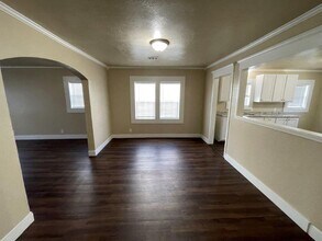 1409 S 17th St in Chickasha, OK - Building Photo - Building Photo