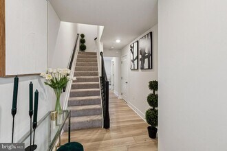 10939 Drummond Pl in Waldorf, MD - Building Photo - Building Photo